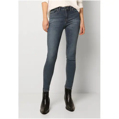 SCALPERS - Jeans Pitillo Tachuelas Indigo