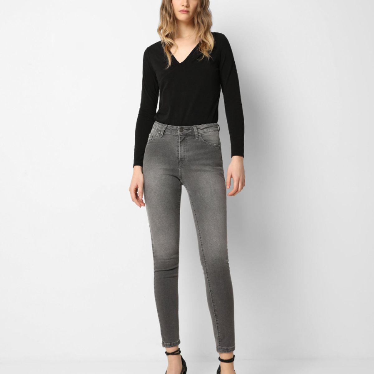 SCALPERS - Jeans Pitillo Tachuelas Grey