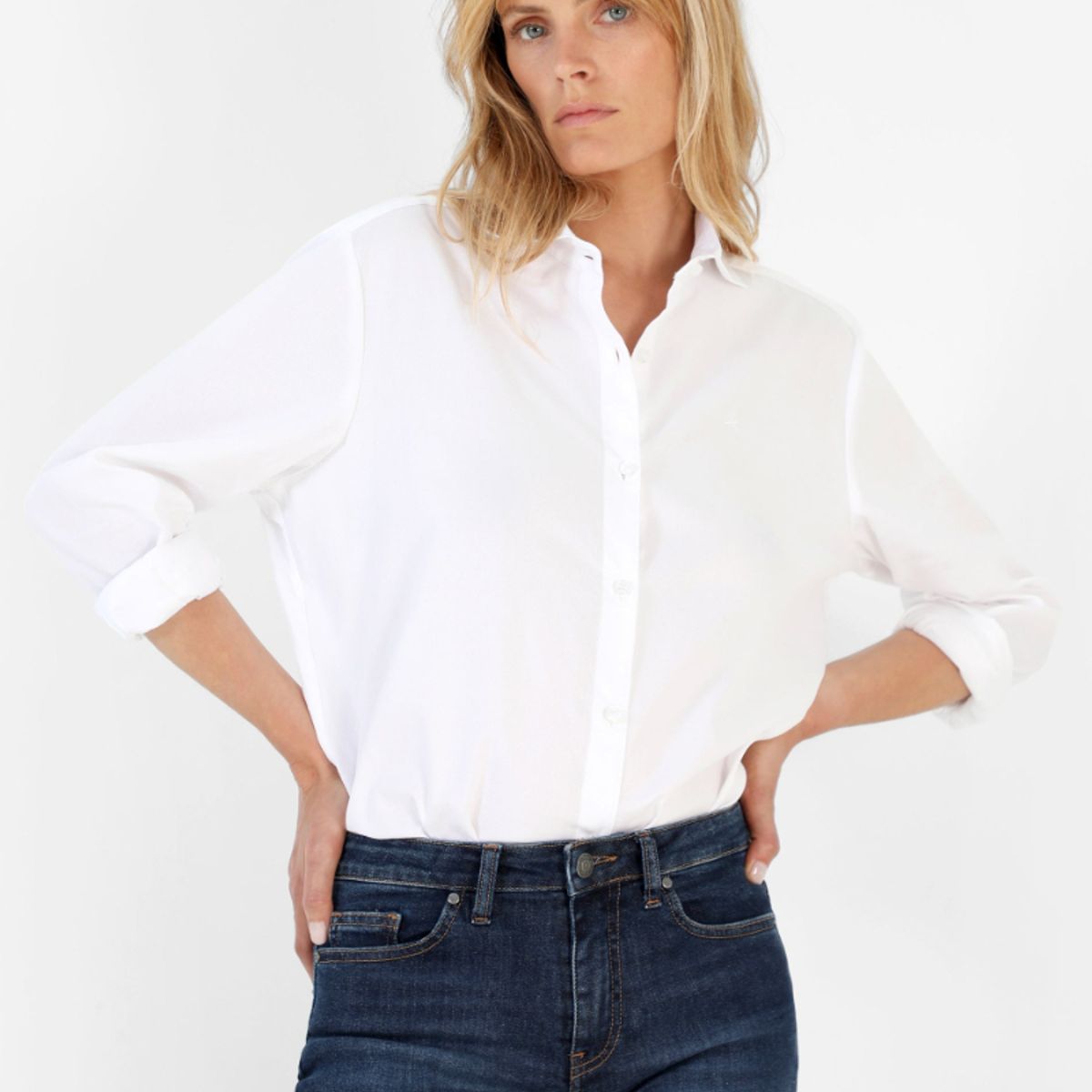 SCALPERS - Camisa Básica White