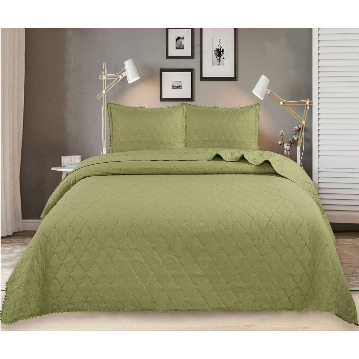 GENERICO - CUBRECAMA POMPON QUILT KING  DE VERANO COLOR VERDE TF