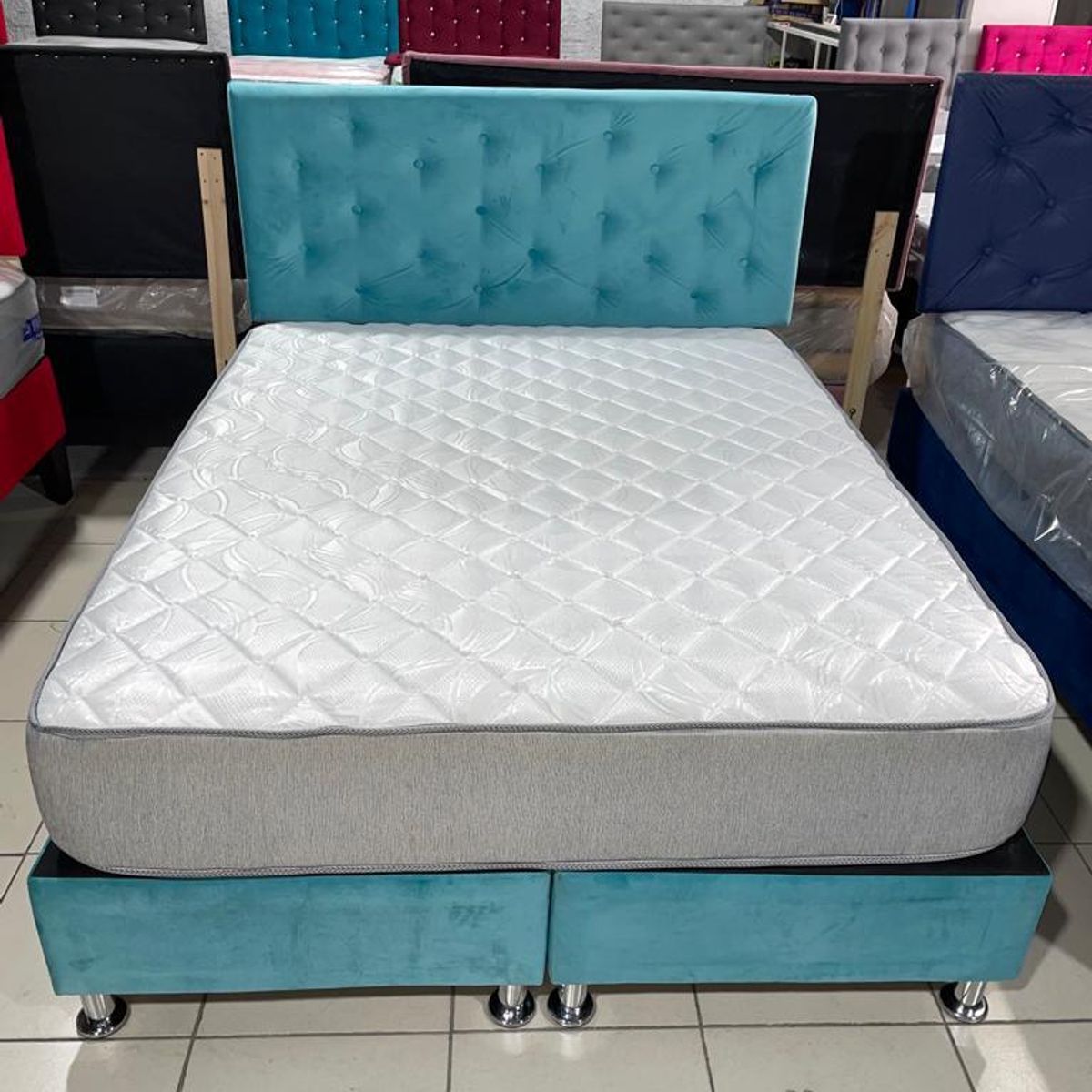 MUEBLES HVM - Cama 2 plaza HVM Calipso