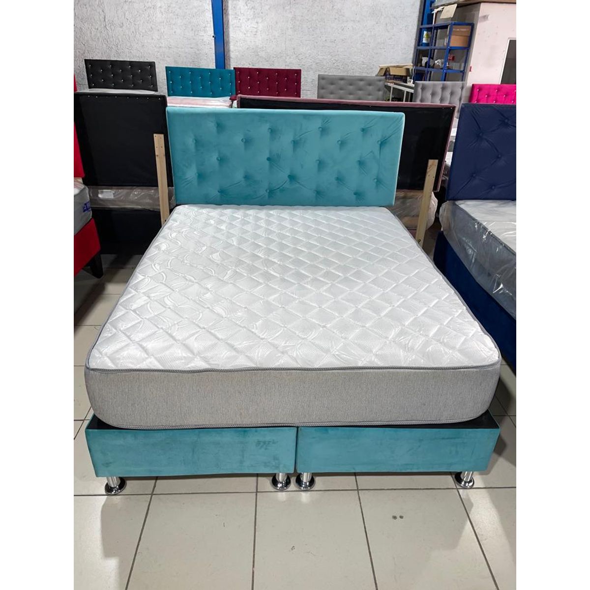 MUEBLES HVM - Cama 2 plaza HVM Calipso