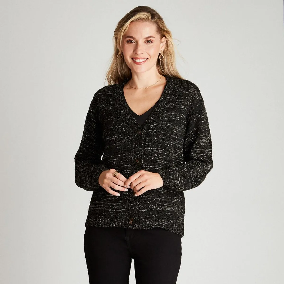 CURVI - Cárdigan Negro Manga Larga Cuello V CURVI