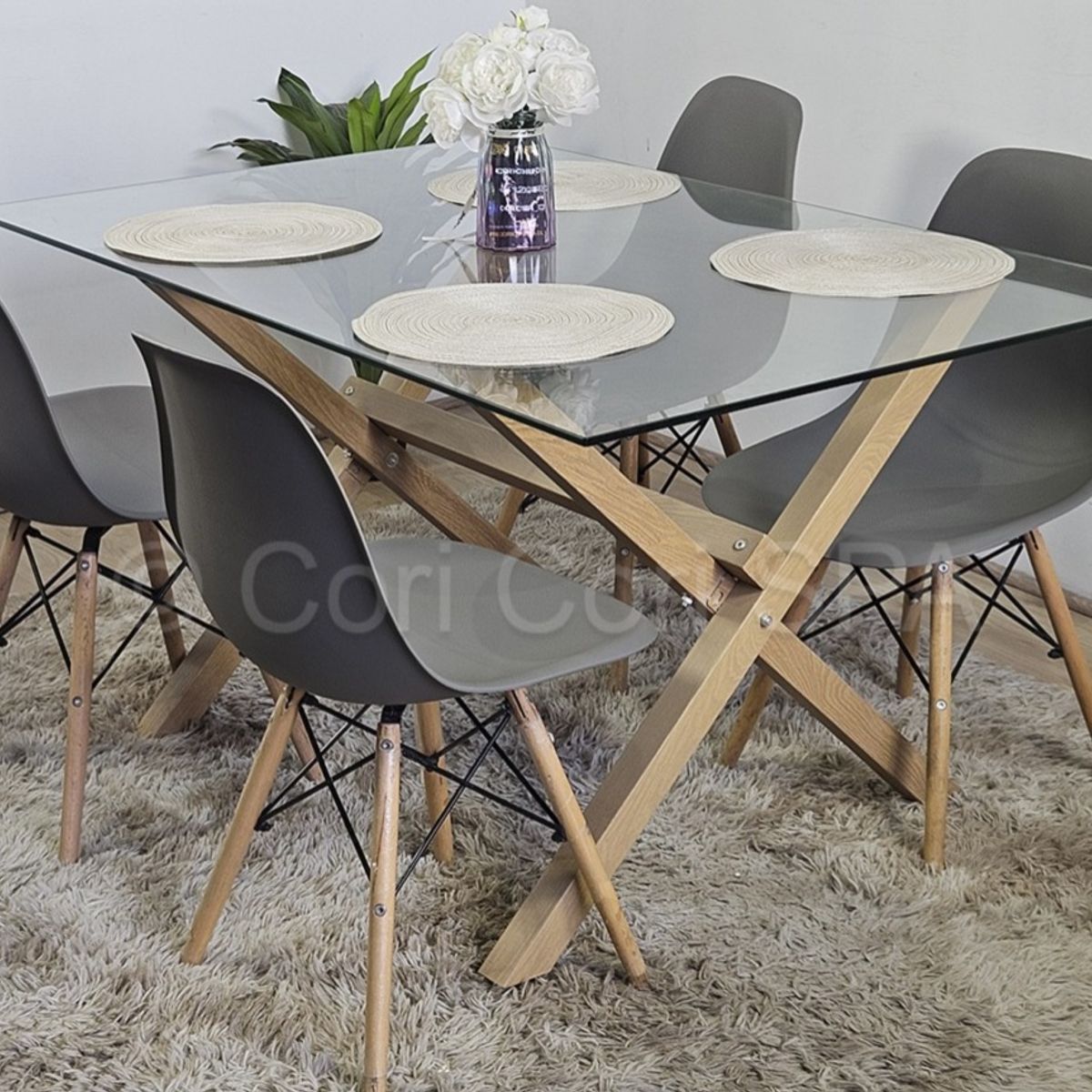 CORI CORI - Juego de Comedor Medlock 140x90cm + 4 Sillas Eames Gris