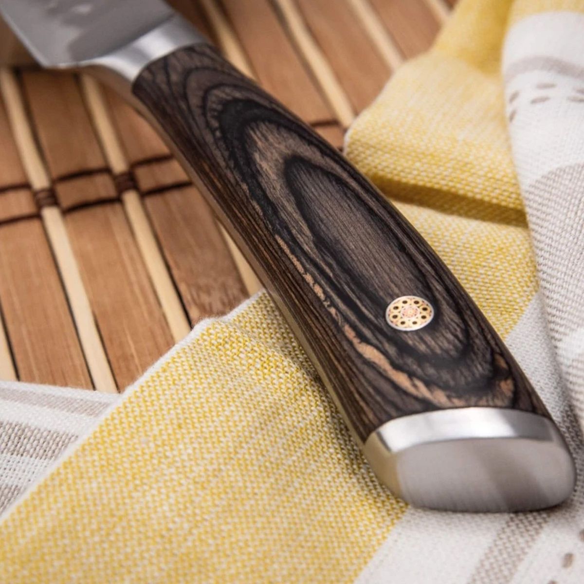 3 CLAVELES - Cuchillo verduras Sakura 9 cm