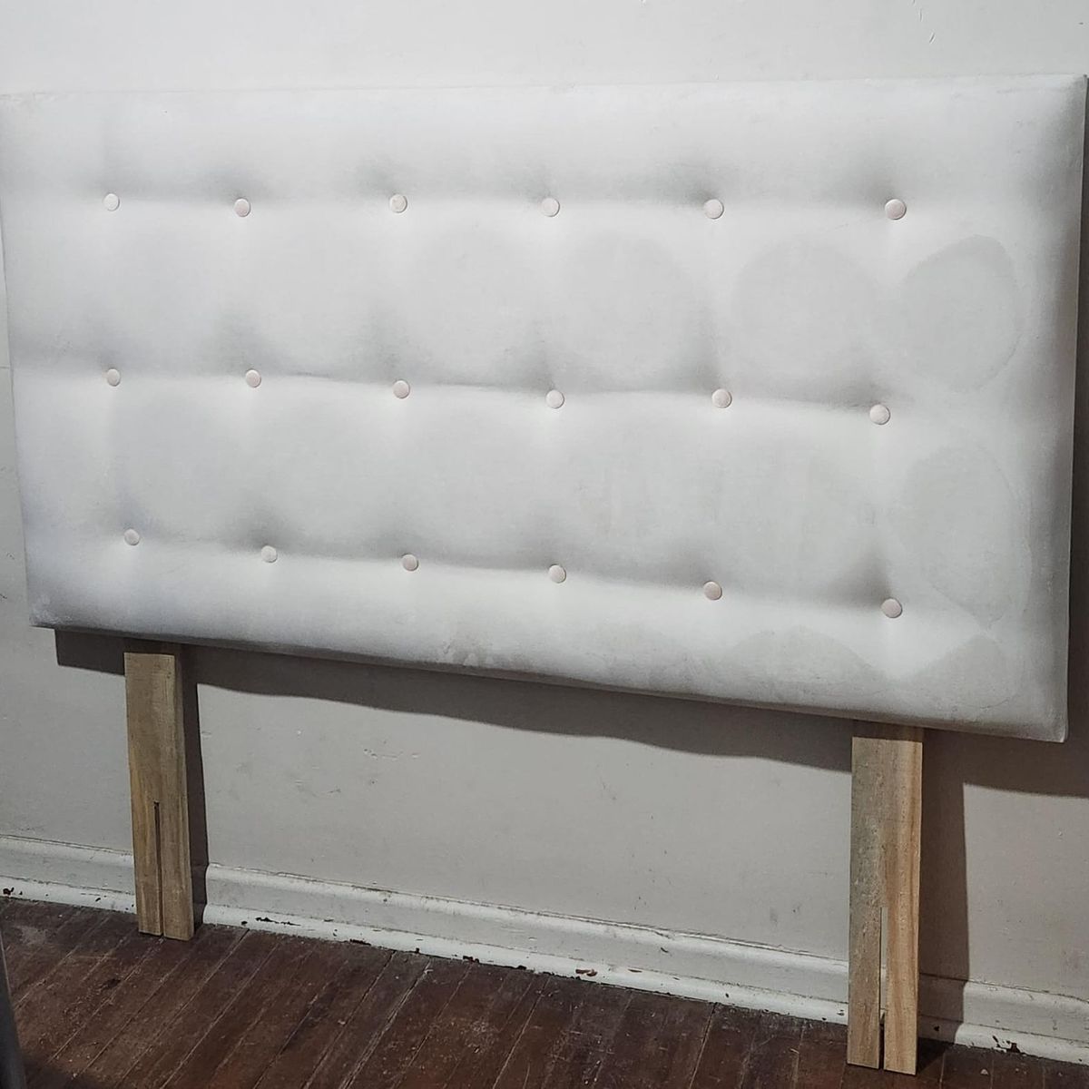 GENERICO - Respaldo Botoné  FELPA Blanco crudo 1.5 plazas