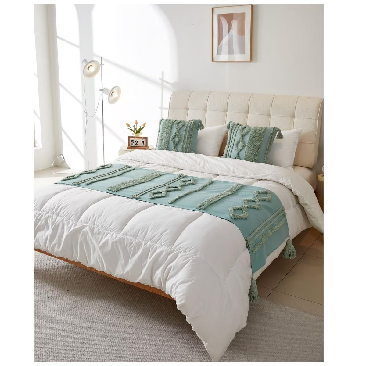 ANGELES DEL HOGAR - Pieceras Bordadas con Pompones + 2 Fundas De Cojin 2 plazas/King