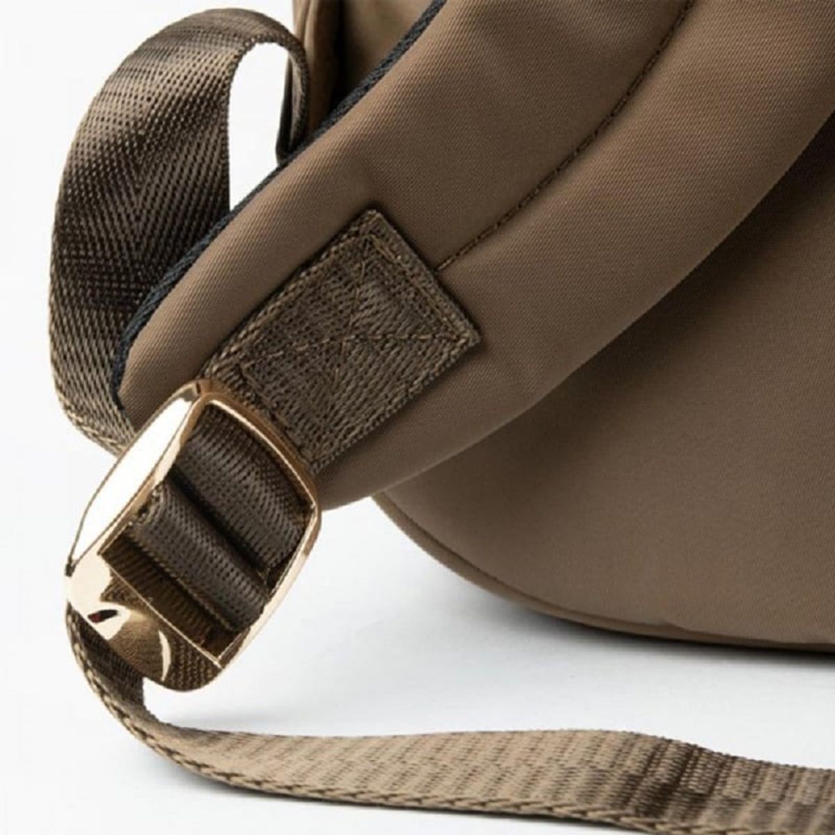 KLIPXTREME - Mochila KlipXtreme KNB-468BR para Notebook 15.6" Brown