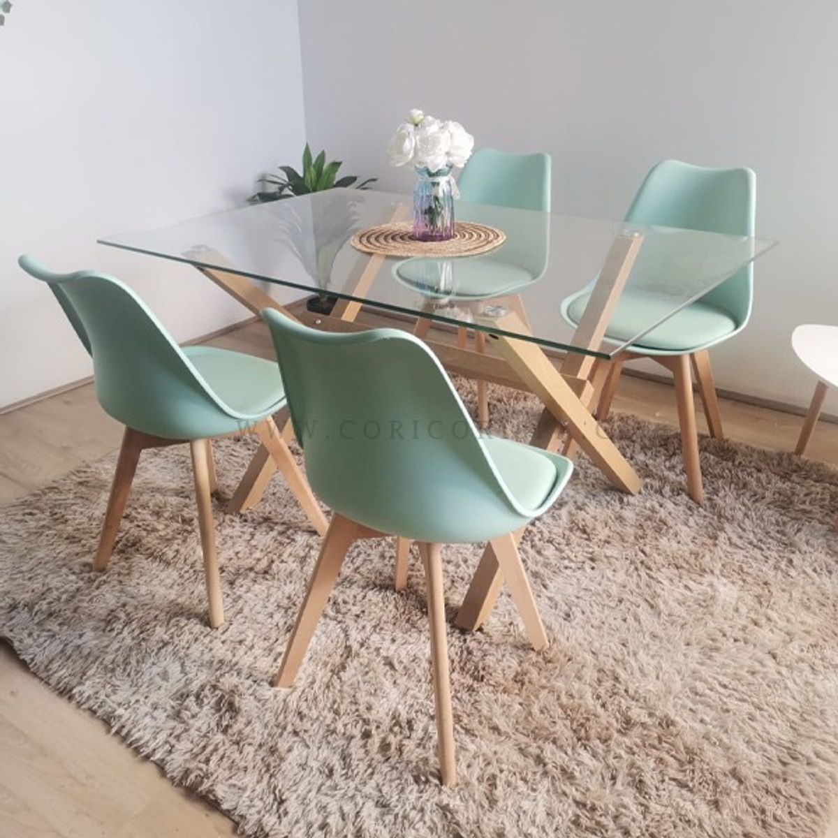 CORI CORI - Comedor Medlock Vidrio 130x80cm + 4 Sillas Tulip