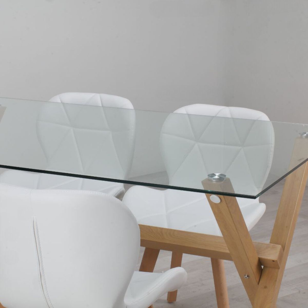 PANDALINO - Comedor Moderno Mesa Xinia 140x90 + 4 Sillones Rubik Blanco