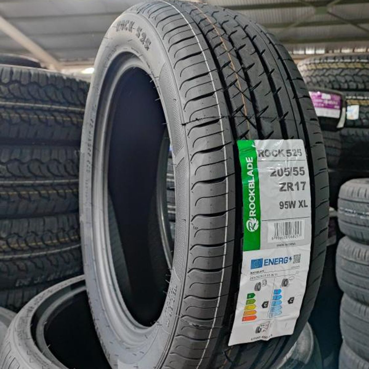ROCKBLADE - NEUMATICO 20555 R17 ROCKBLADE ROCK 525 95 W ZR