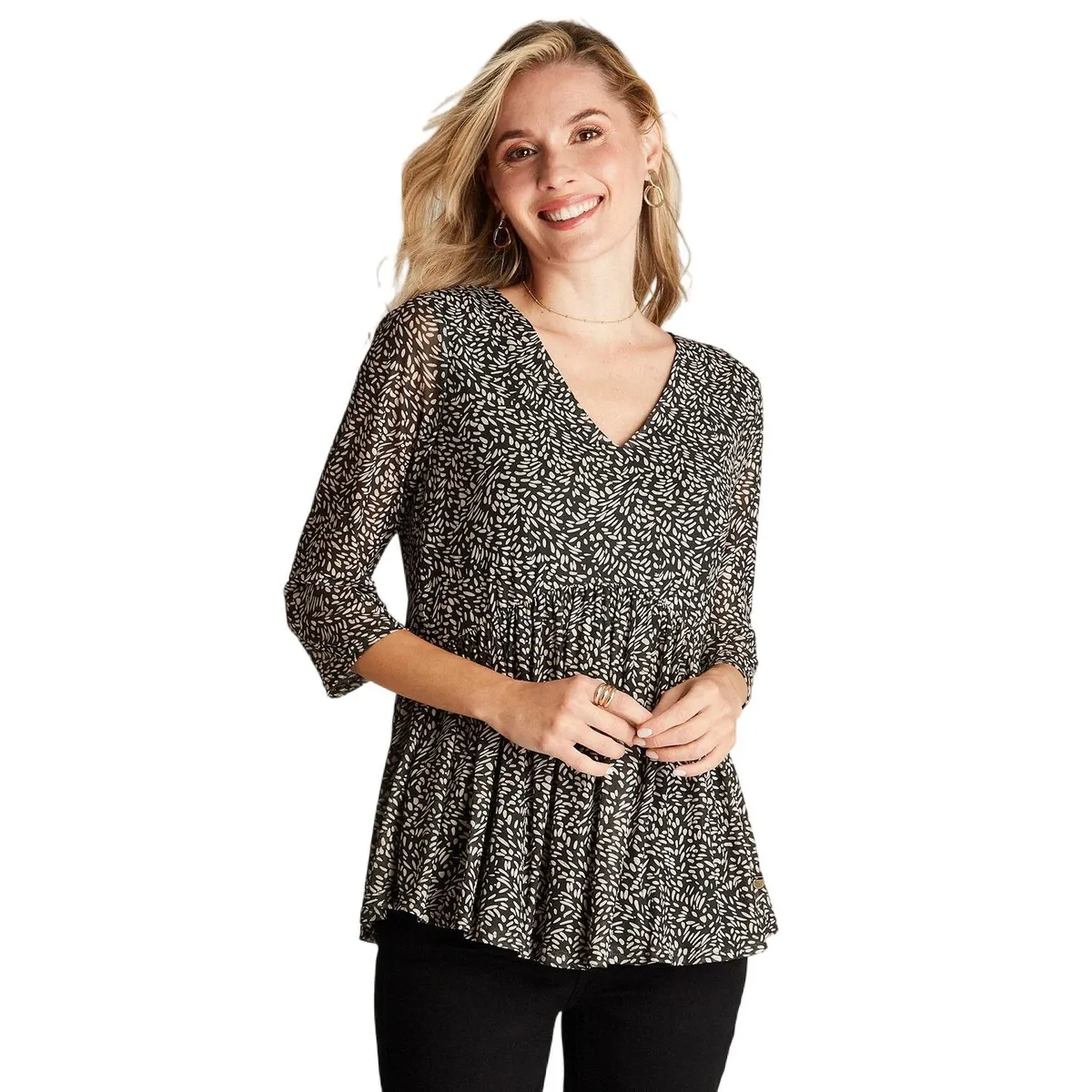 CURVI - Polera Negro Manga 3,4 Estampado Cuello V