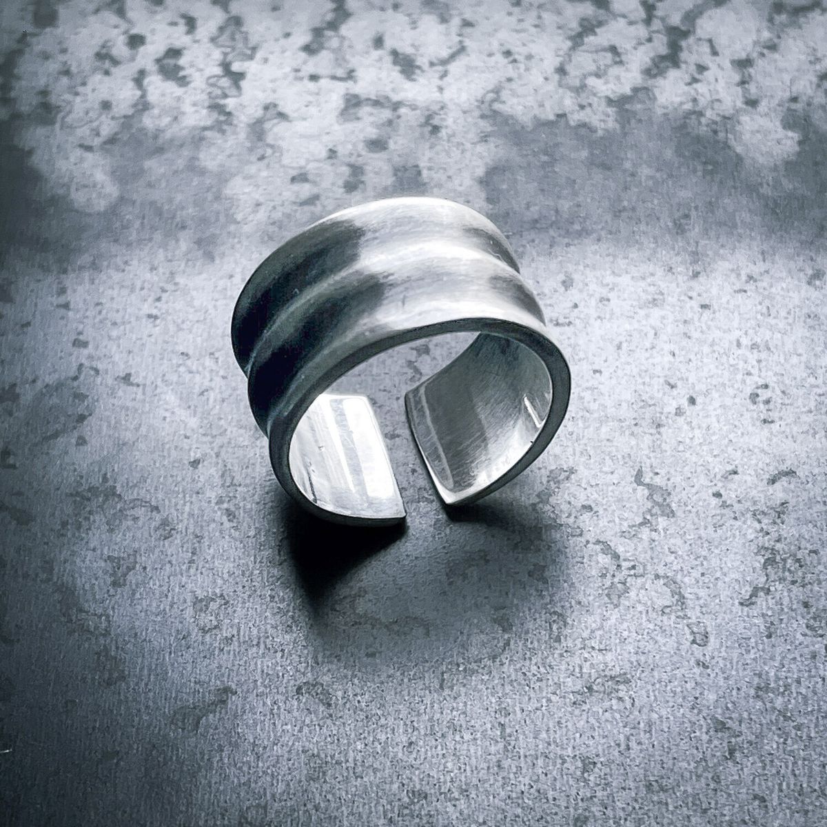 MALEVO JOYAS - Anillo de Plata Relowed