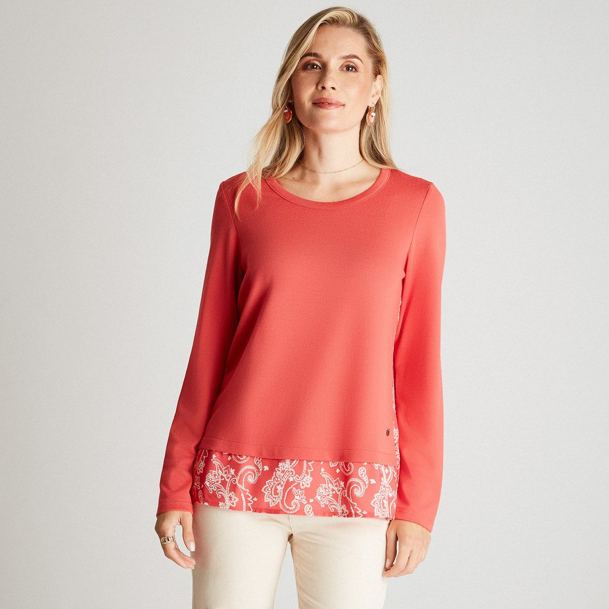 CURVI - Polera Camant Coral Manga Larga Cuello Redondo CURVI