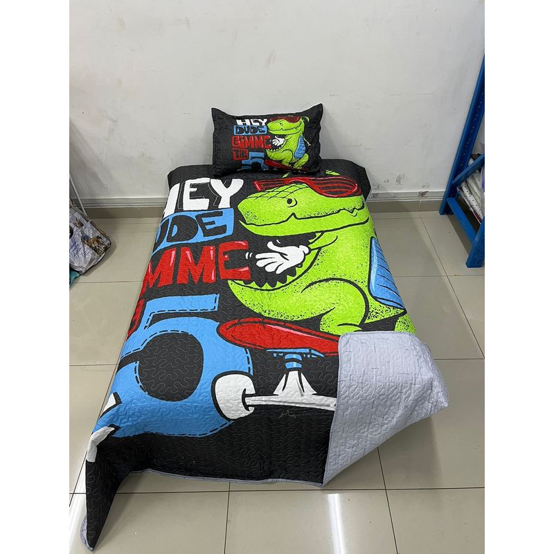 GENERICO - CUBRECAMA DE VERANO 1.5 PLAZA DINO PATIN QUILT DELGADO