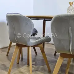 CORI CORI - Juego de Comedor Expandible 100-140-180cm + 4 Mariposa Velvet Gris