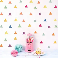 CREA TALLER - Triángulos de colores vinilo stickers deco muro dormitorio infantil