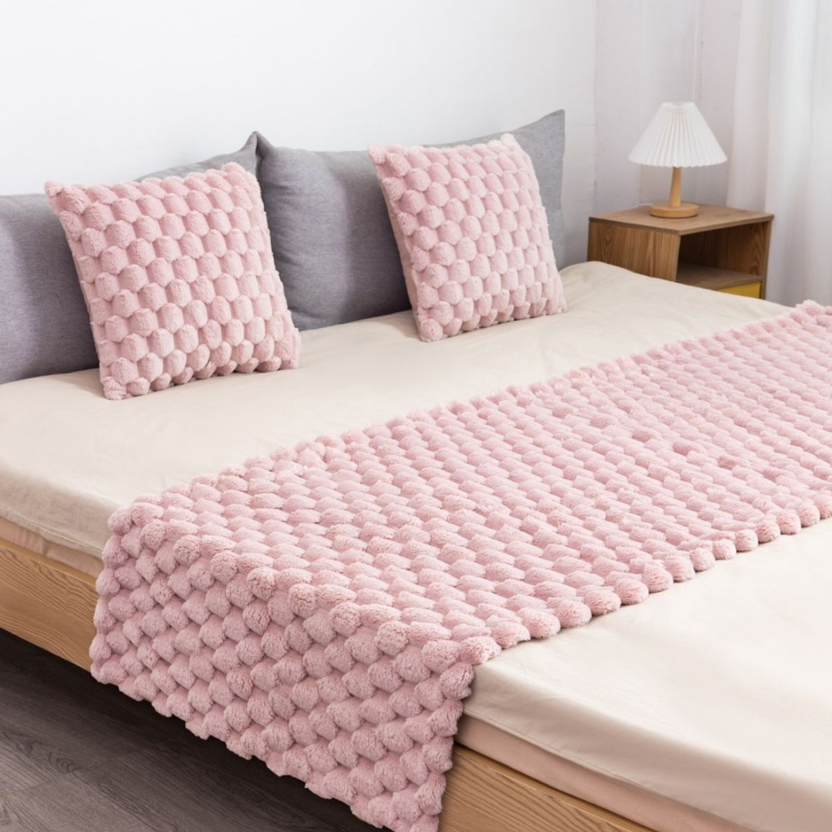 GENERICO - PIECERA DE CAMA ELEGANTE EXTRA SUAVE SIN FUNDAS
