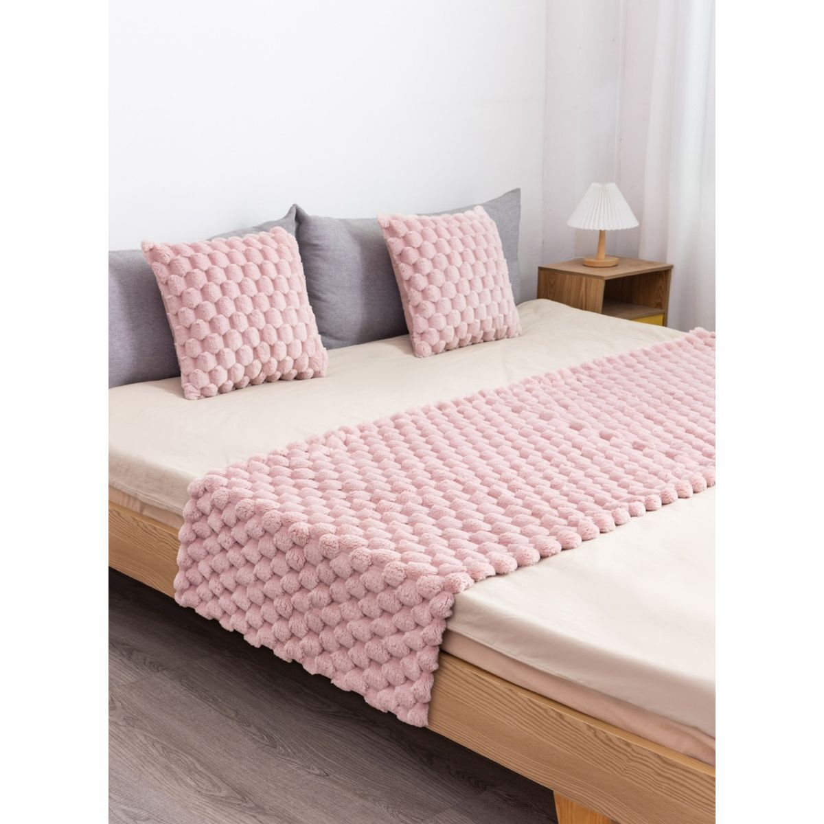 GENERICO - PIECERA DE CAMA ELEGANTE EXTRA SUAVE SIN FUNDAS