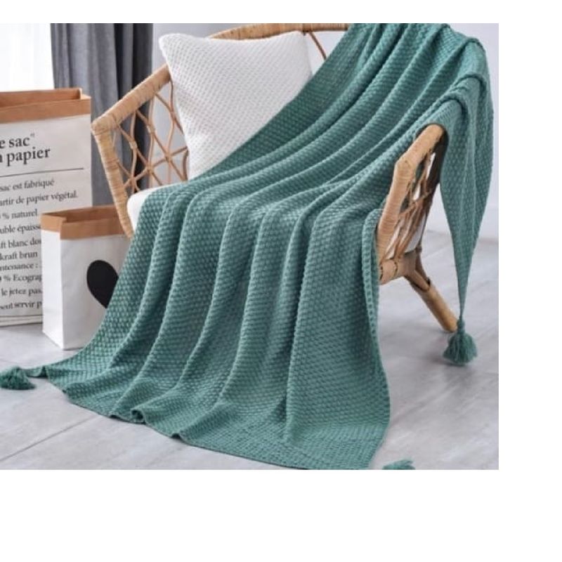 ANGELES DEL HOGAR - Manta o piecera para sofa y camas tejida con Borlas 130xm x 150cm