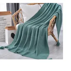 ANGELES DEL HOGAR - Manta o piecera para sofa y camas tejida con Borlas 130xm x 150cm
