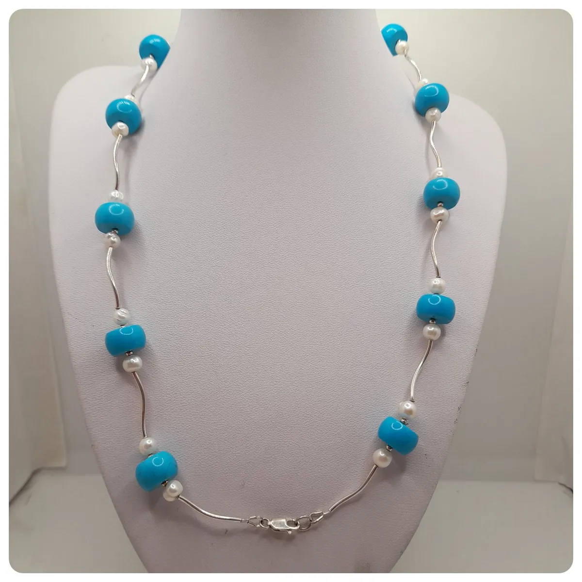 CAT JOYAS - Collar turquesa con plata 925 y perlas de río.