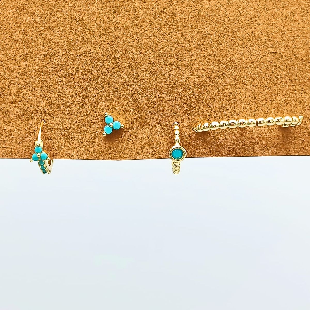 ELBAULDEJUMA - Set Conjunto Huggies modelo Aquarius chapados En Oro 18kl