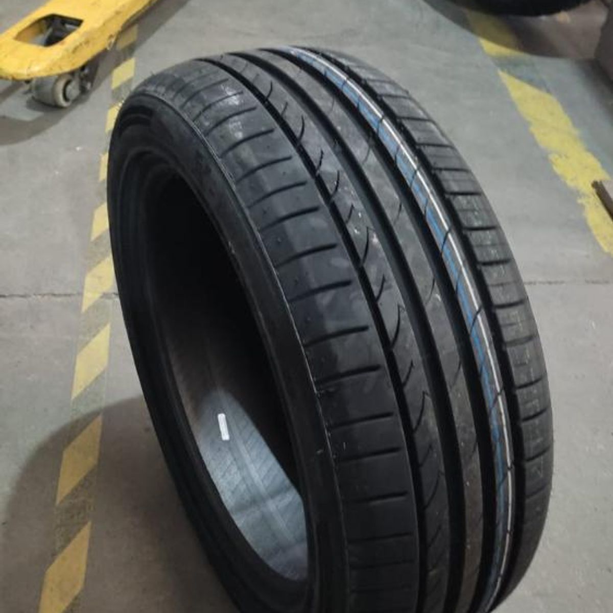 TRACMAX - NEUMATICO 20550 R17 TRACMAX X-PRIVILIO TX3 93W XL PCR