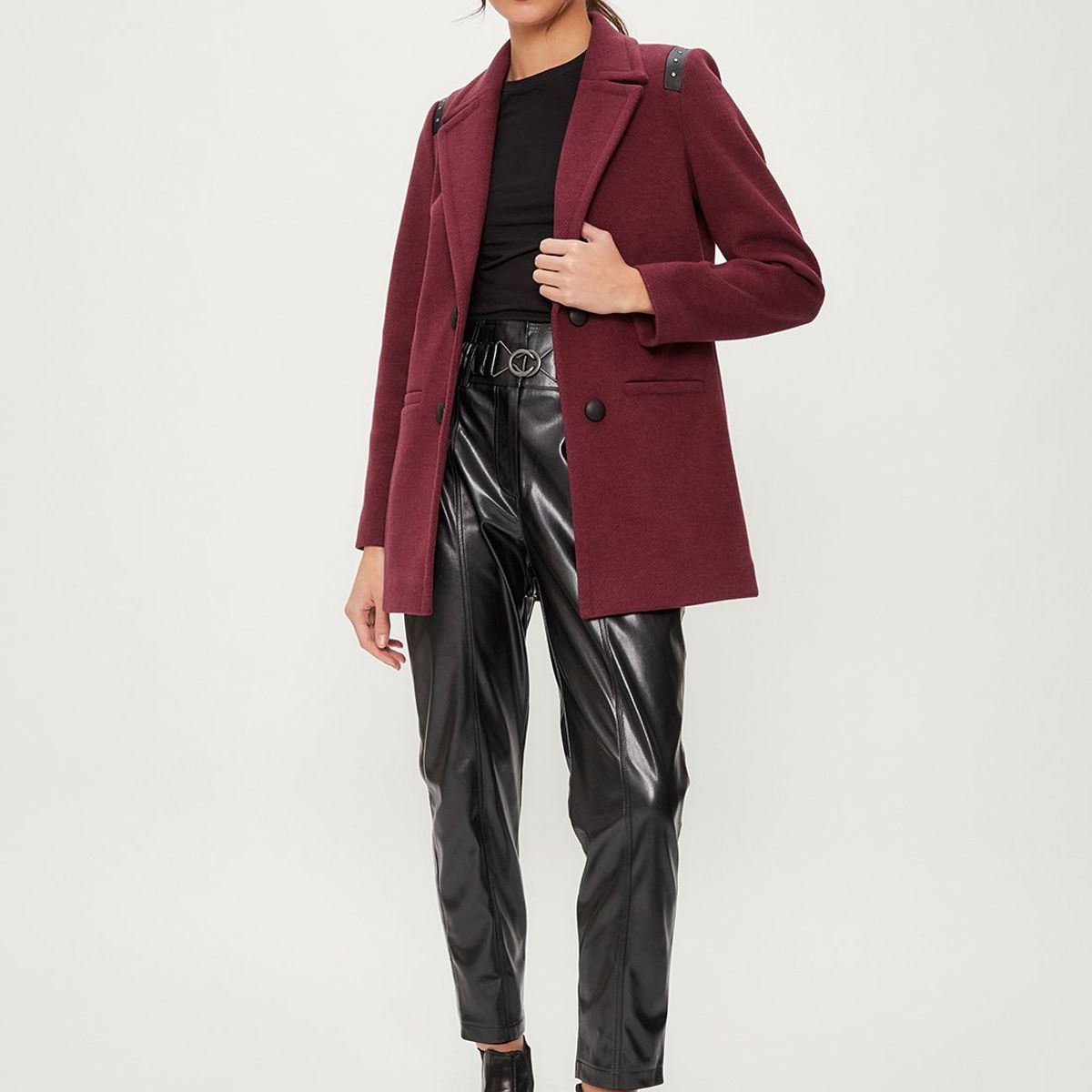 IO - Tapado Abierto Burdeo Mujer Io