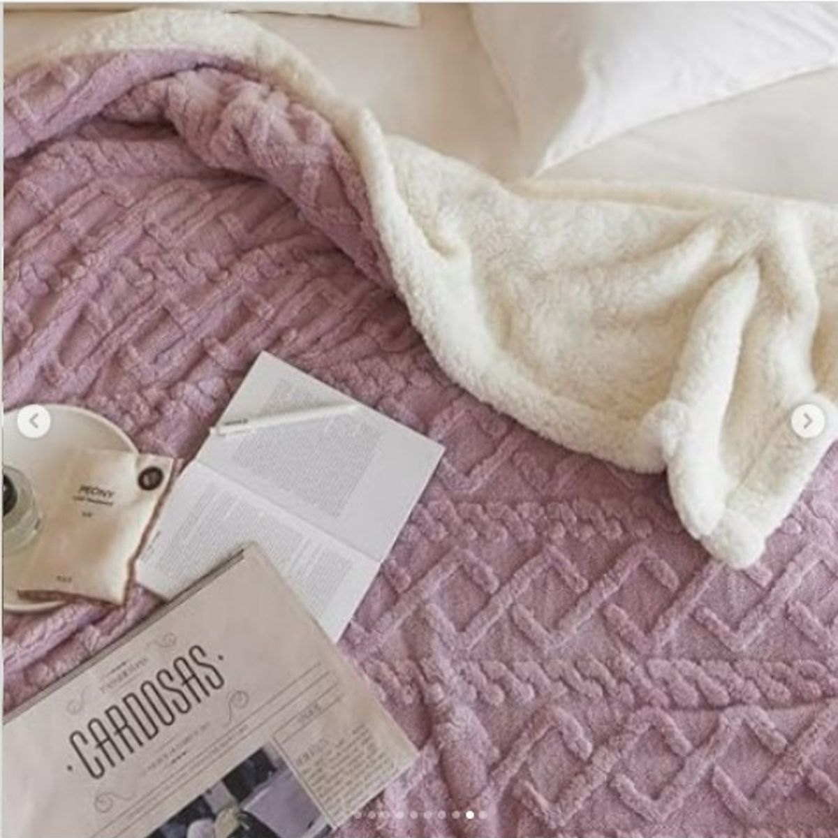 GENERICO - FRAZADA TEXTURIZADA CON CHIPORRO UNICOLOR LILA 2 PLAZAS GS