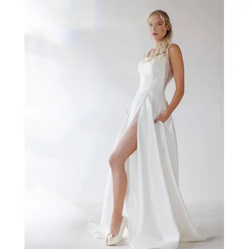 DULCENOVIA - Vestido de Novia Antonia falda Mikado con tajo y bolsillos Dulce Novia