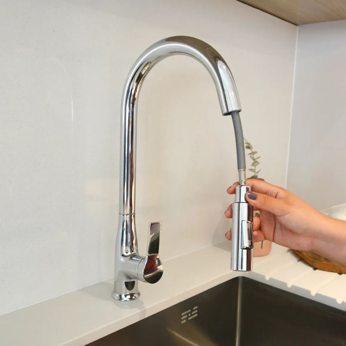 STRETTO - Monomando Llave Extraíble Lavaplatos Modelo Trivento Stretto