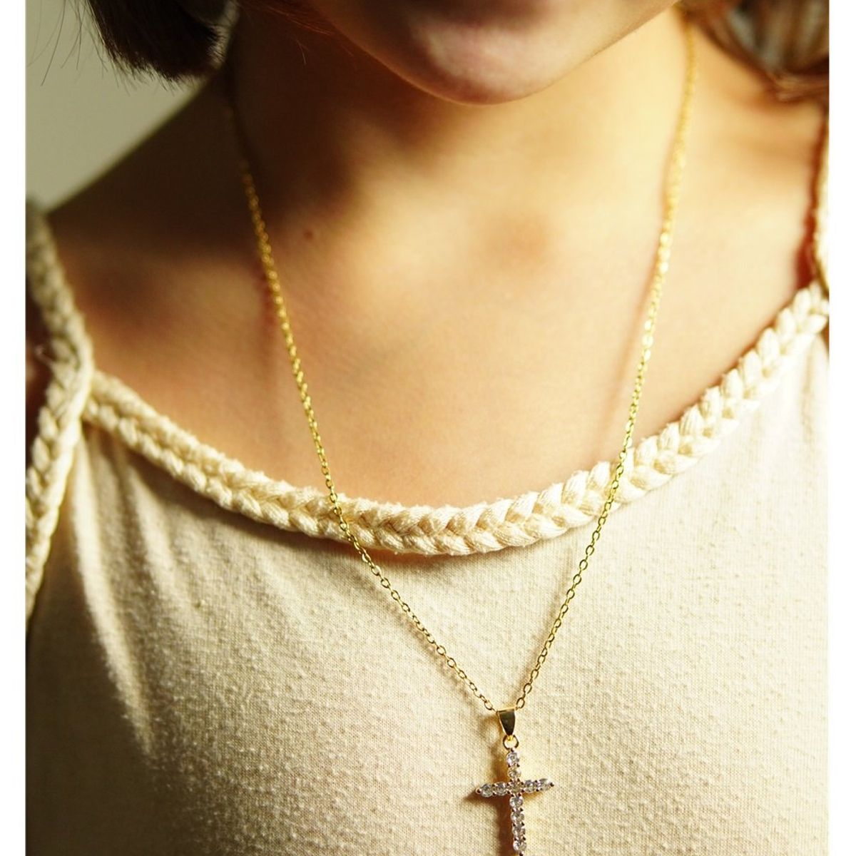 ELBAULDEJUMA - Colgante Cruz De Zirconios AAA Chapado En Oro 18k