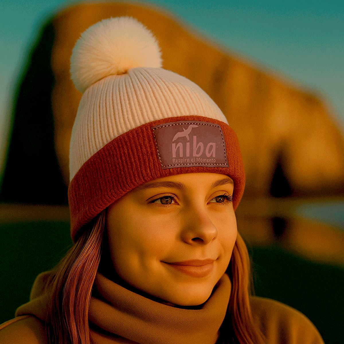 NIBA - Gorro Lana Gamuza Café Blanco Niba