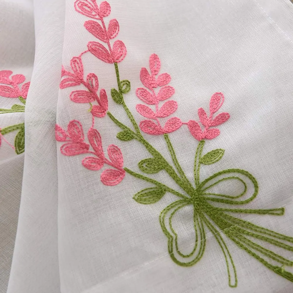 GENERICO - CORTINA VISILLOS BORDADO CON ARGOLLAS LAVANDA ROSA 150X230CM GSOL