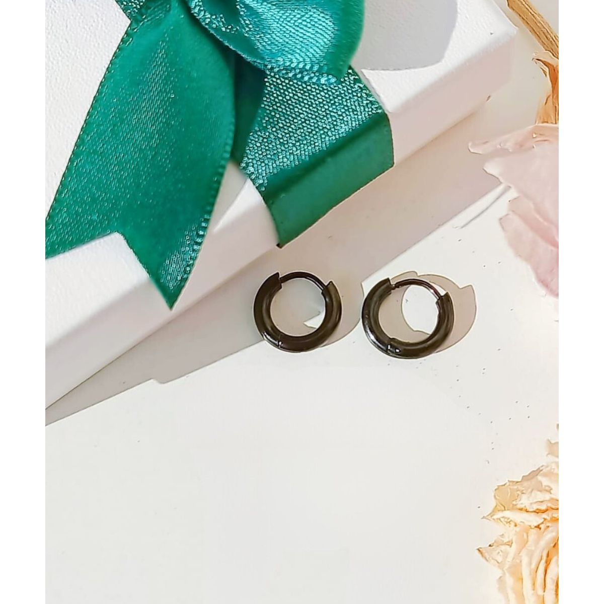 ELBAULDEJUMA - Argollas Huggies 8mm color negro hipoalergénicas