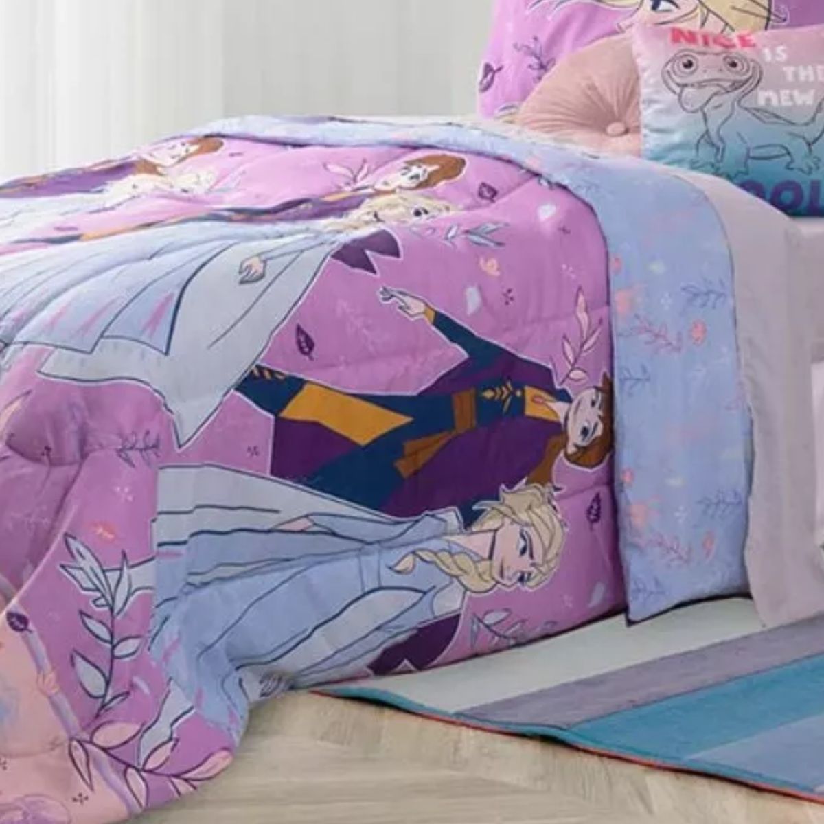 MASHINI - Plumón Infantil Disney Marvel Apto 1 PL Y 1.5 PL frozen happiness