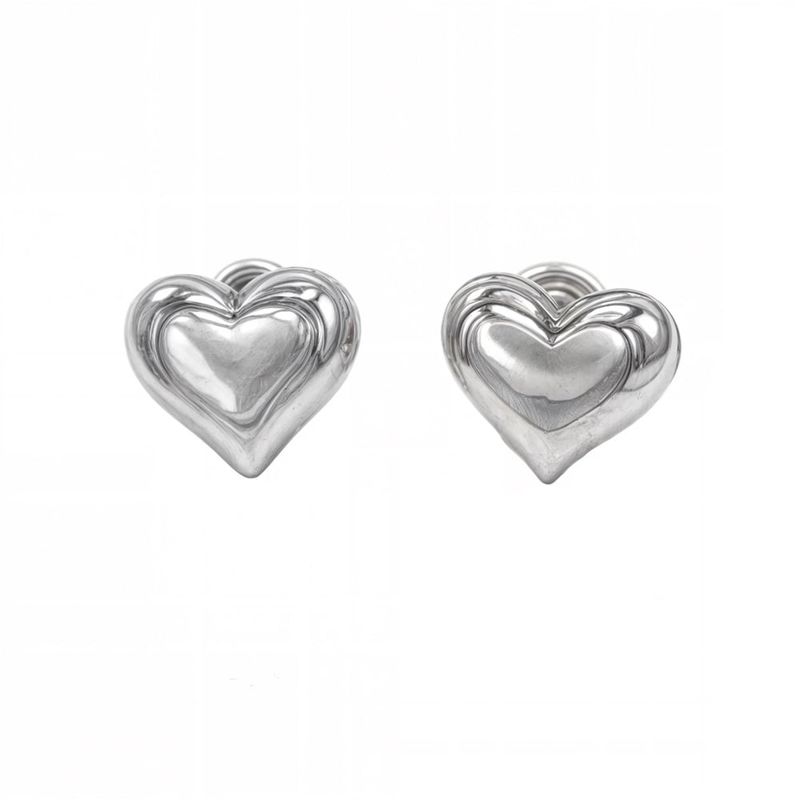 ELBAULDEJUMA - Aros Sin Perforacion corazón chunky bañado En plata.-