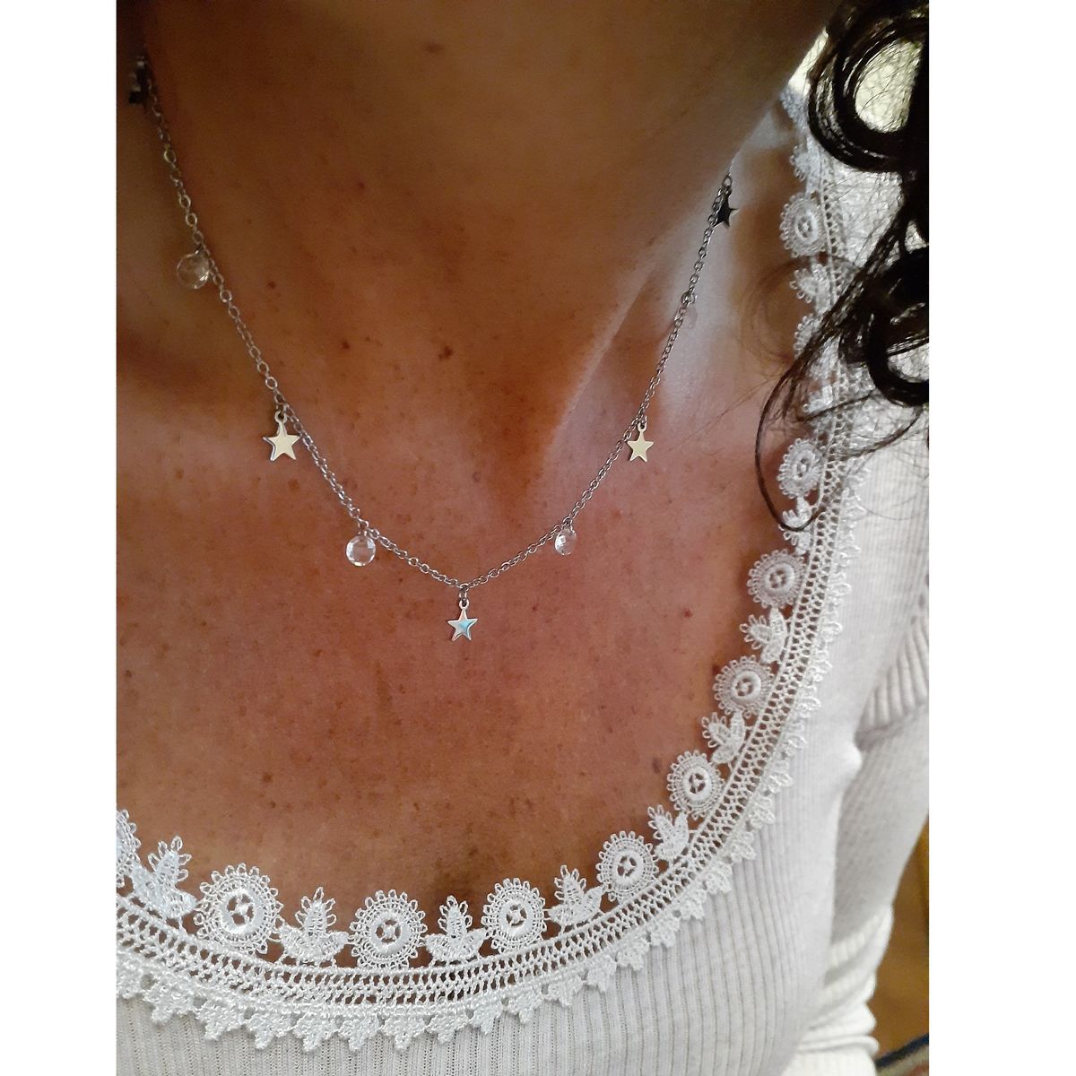 VANE COLLECTION - Collar para mujer cadena fina plateada con estrellas y circones en acero y baño rodio
