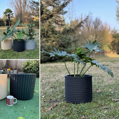 Imagen 2 del producto Macetero Grande Sáhara 33 Negro