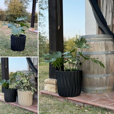 Imagen 2 del producto Macetero Grande Solare 38 Negro