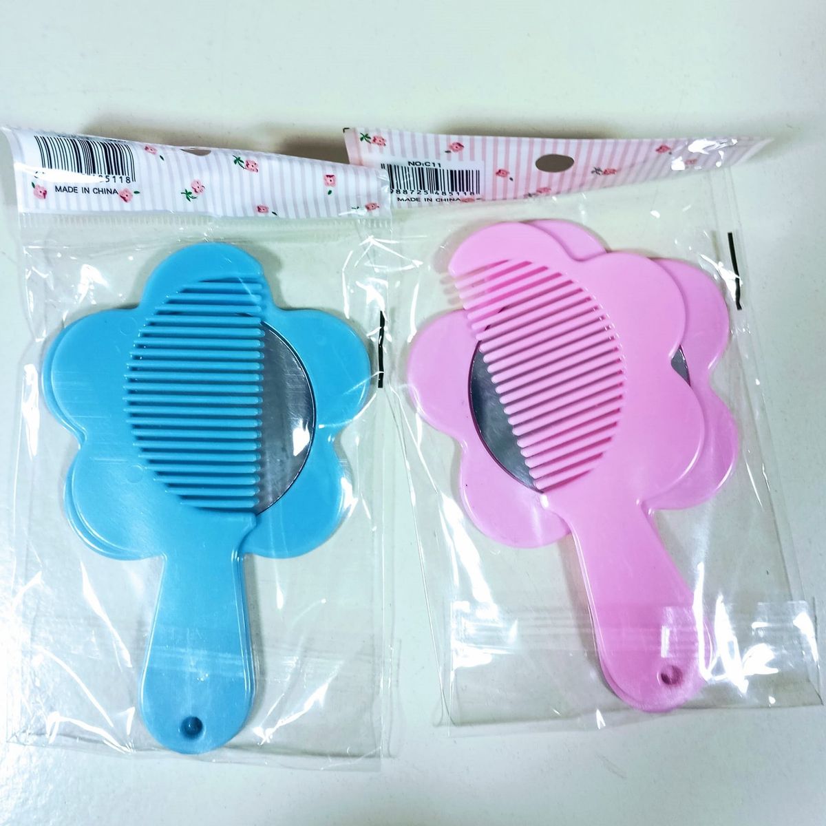 GENERICO - Pack 2 sets lindos de espejos y peines para bebe y niña