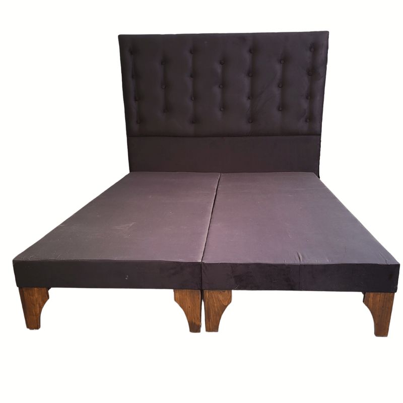 GENERICO - Base Europea Div 2 Plaza Respaldo Negro Felpa a Piso Muebles Rimar