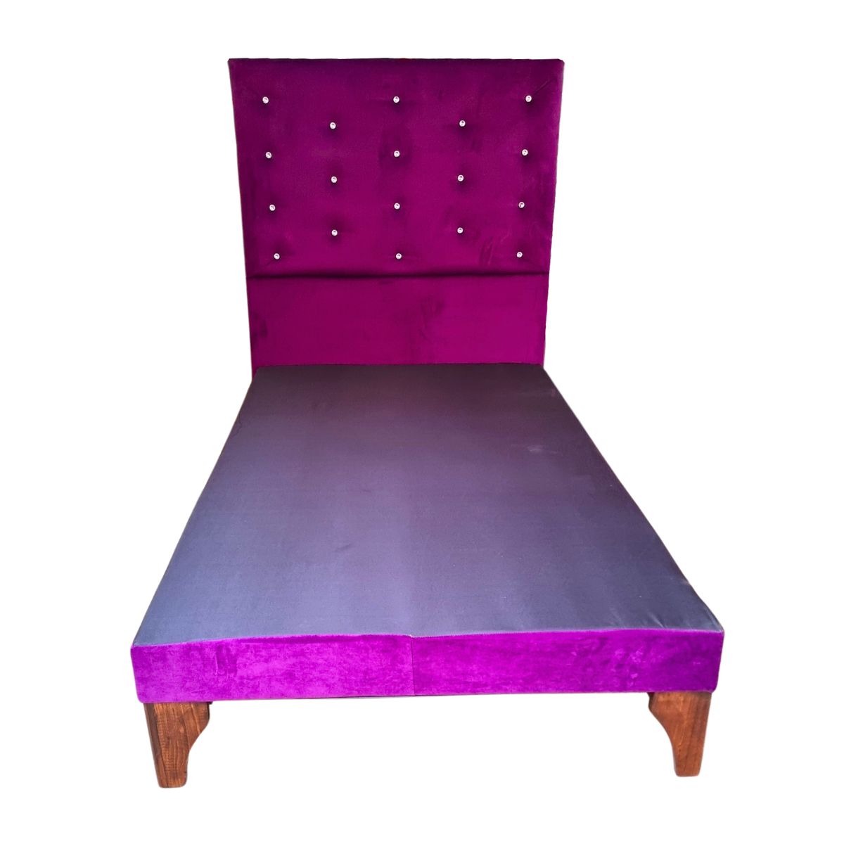 GENERICO - Base Europea 1.5P  Respaldo Morado Felpa a Piso Botón Diamante