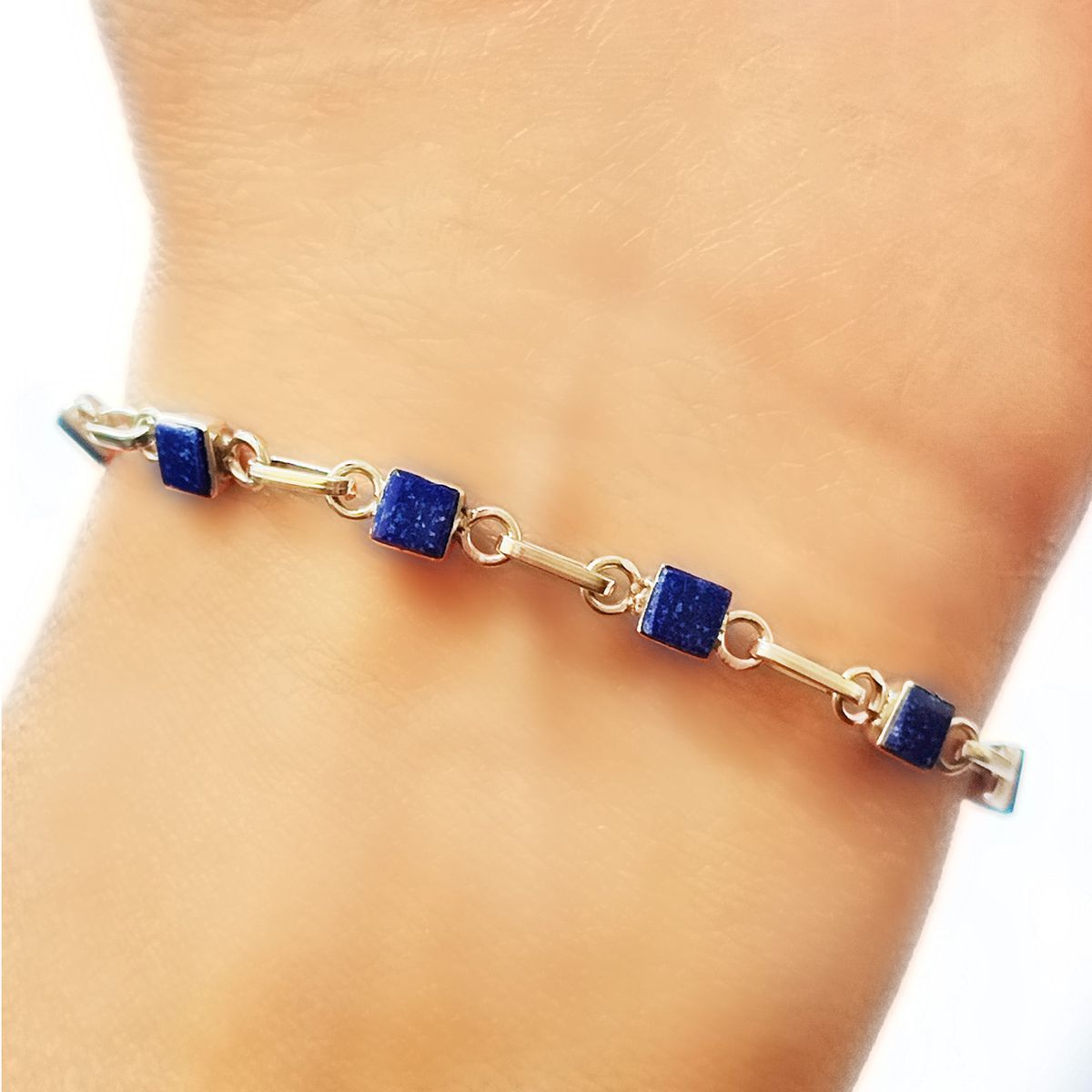 COGGIOLA - Pulsera Mini Cuadrado Lapislázuli Plata Fina 950