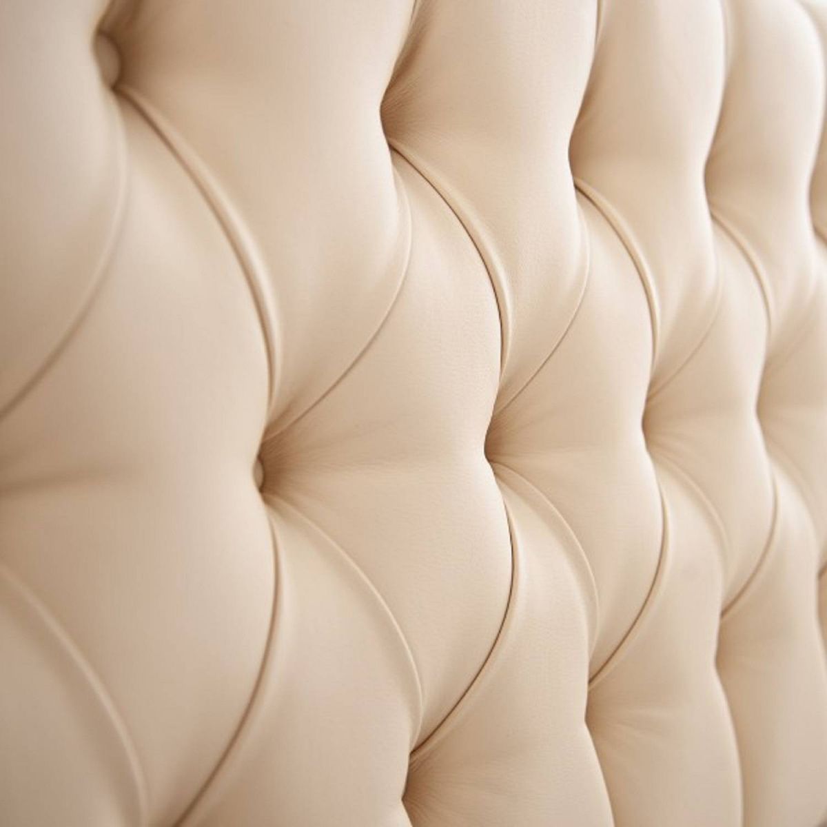MUEBLES HVM - Respaldo Capitone Antonia HVM 2P Damasco Felpa
