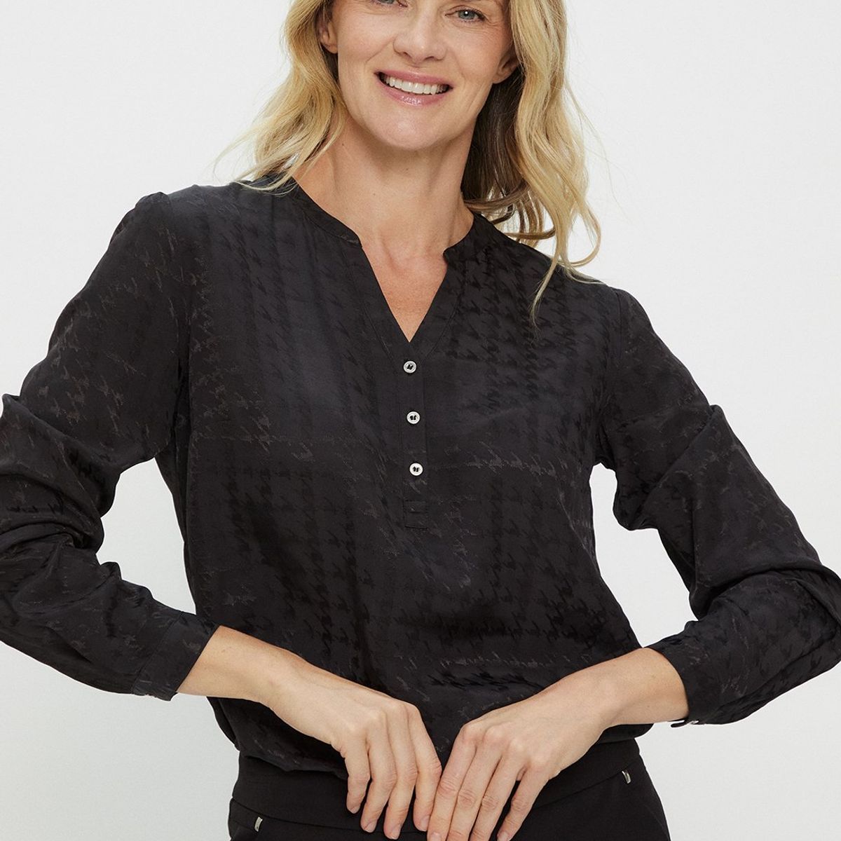 MA GRIFFE - Blusa Lisa Negro Magriffe