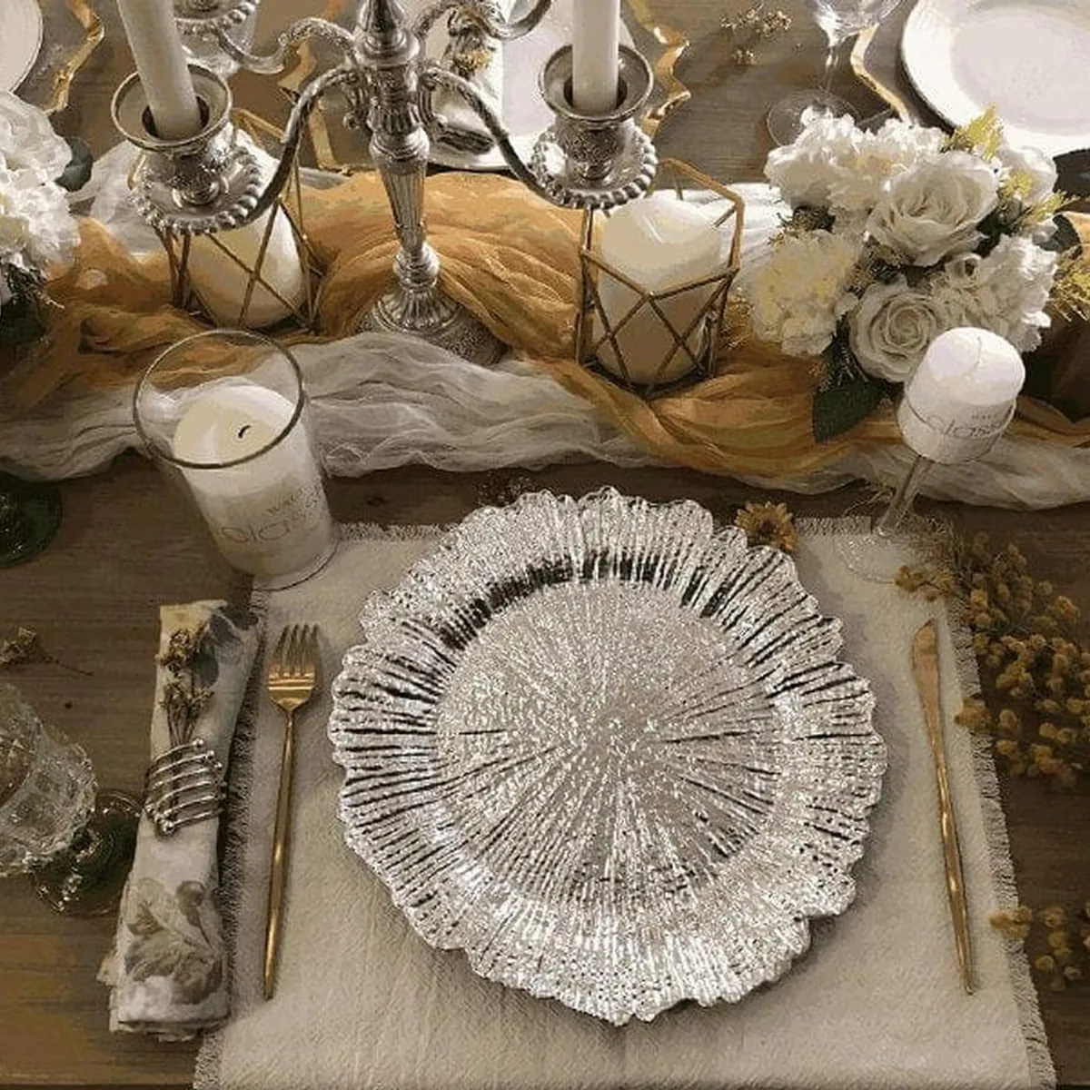 TERRA ESTILO - 6 Platos Bases Diseño Plateado