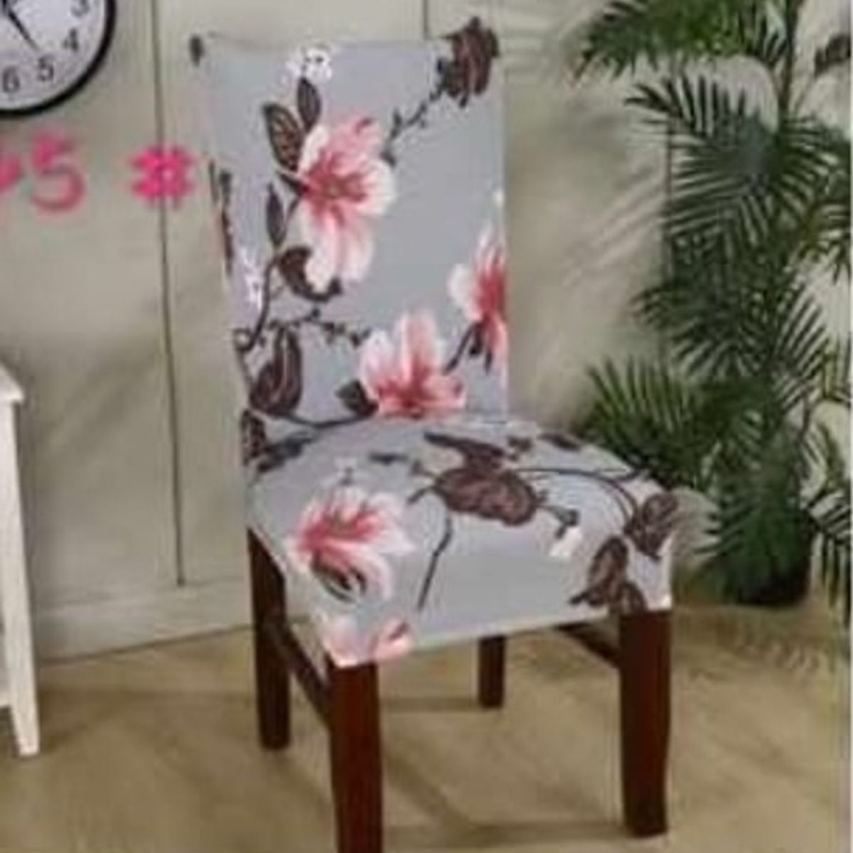 GENERICO - FUNDA ELASTICADA PARA SILLA CON DISEÑO FLORES ROSA SET DE 4 WYM