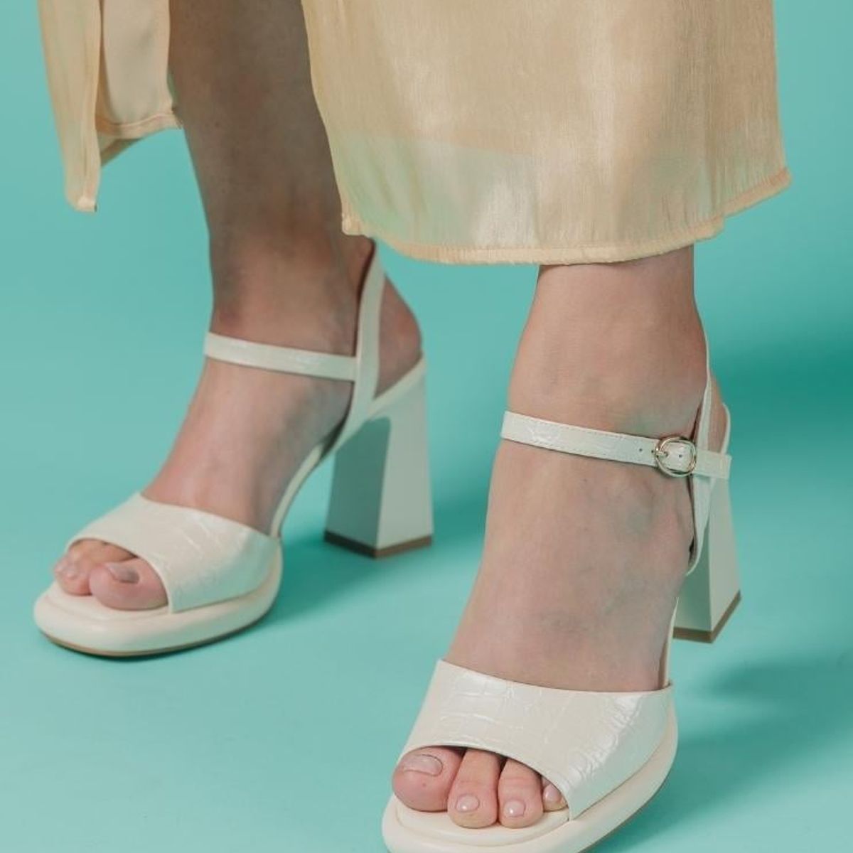 EDA MANZINI - Sandalia Shirim Plateado EDA MANZINI